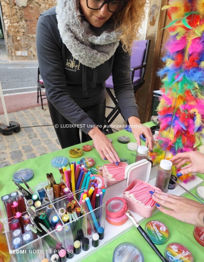 Zona glitter profesional con productos cosméticos homologados